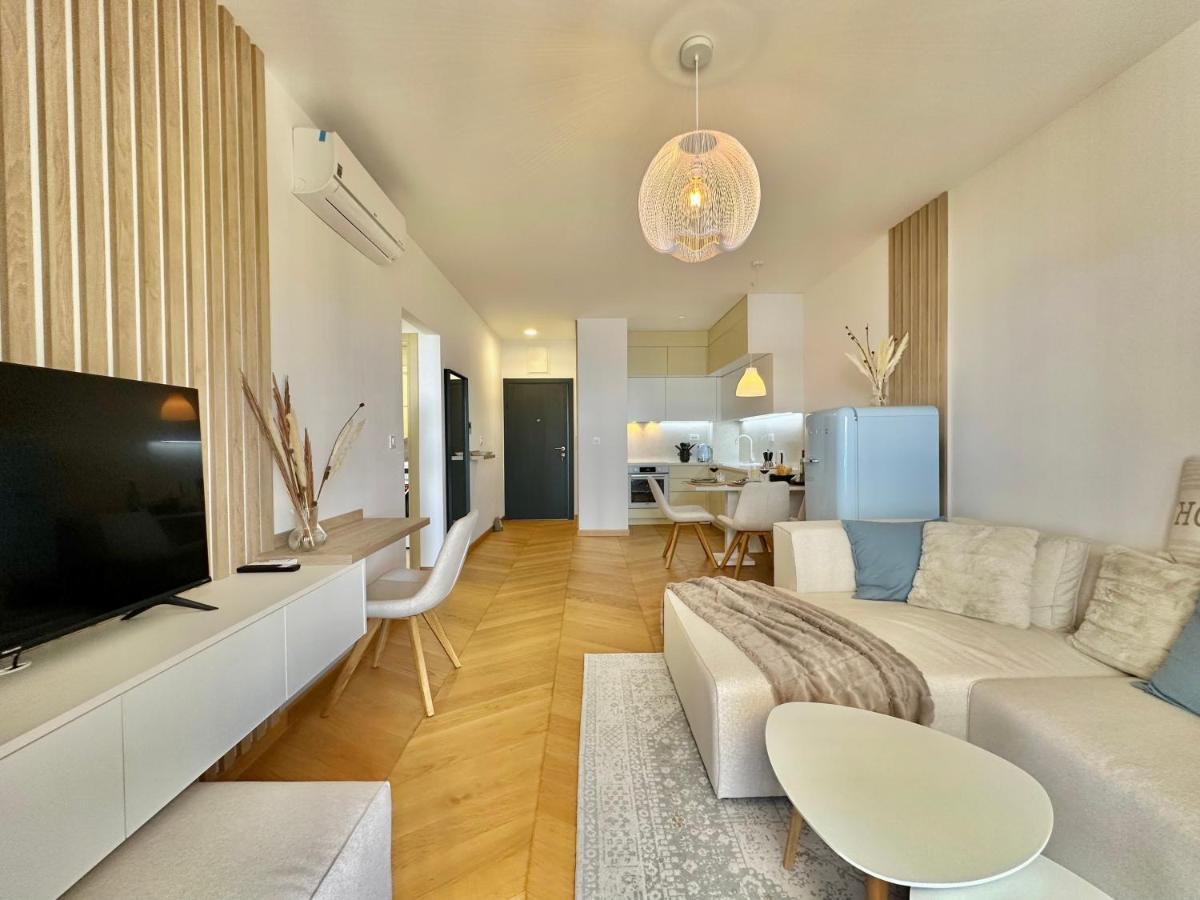 Feel The Spirit Apartment Budva Bagian luar foto